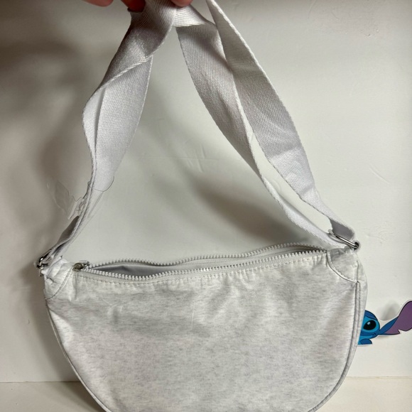NWT. Disney Primark Stitch crossbody bag. Adorable gray bag - Picture 8 of 11